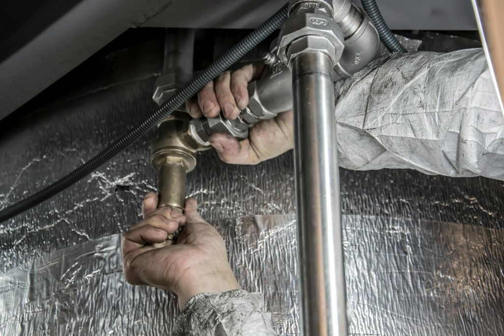 How to Maintain Commercial Hot and Cold Water Systems Efficiently